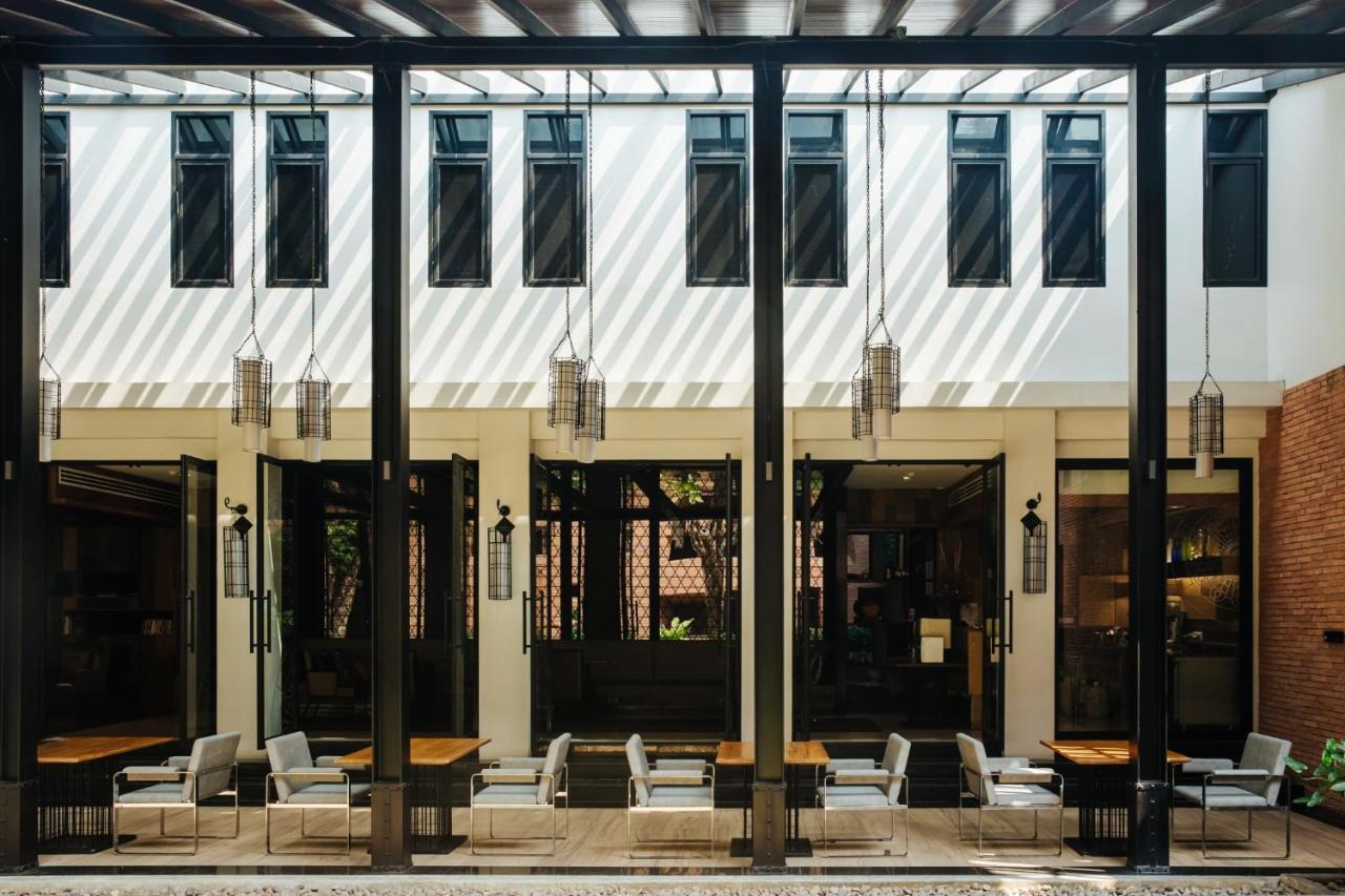 Cross Chiang Mai Riverside Exterior photo