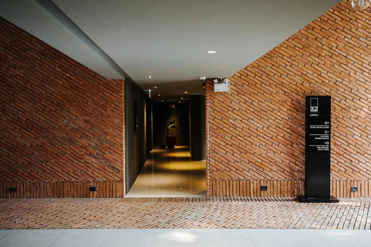 Cross Chiang Mai Riverside Exterior photo